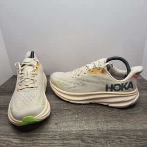Hoka One Clifton 9 Vanilla Astral Womens 1127896 Athletic Beige Sneaker Shoe 8 B